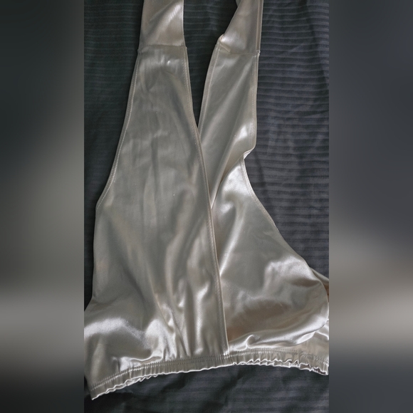 Satin, halter wrap cropped top - Picture 9 of 11